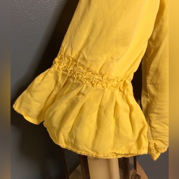 Yellow Crown & ivy 2xl shirt (0097) - Picture 7 of 8